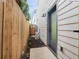 7194 Glisan St - Photo 18