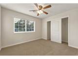 682 College St - Photo 10