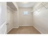 682 College St - Photo 17