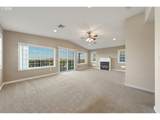 682 College St - Photo 18