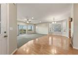 682 College St - Photo 5