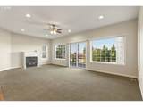 682 College St - Photo 7