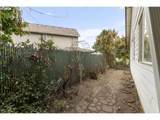 1143 James Ct - Photo 32