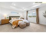 593 Taft St - Photo 32