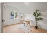 4234 Yamhill St - Photo 19