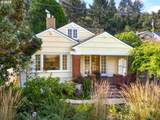 1925 Irving Ave - Photo 1