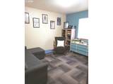 875 Lakeview Ct - Photo 14
