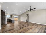 260 Logan St - Photo 14