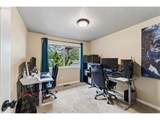 1050 Wallace Rd - Photo 21