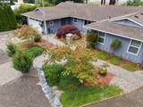 1689 Applewood Dr - Photo 3