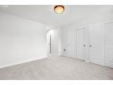 9261 Burnside St - Photo 14