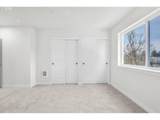 9261 Burnside St - Photo 16