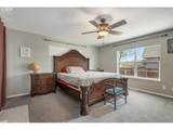 880 F St - Photo 15