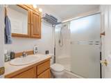 880 F St - Photo 18
