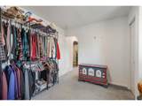880 F St - Photo 20