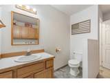 880 F St - Photo 24
