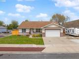 880 F St - Photo 26