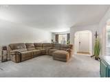 880 F St - Photo 4
