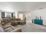 880 F St - Photo 5