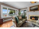 7231 Laview Dr - Photo 12