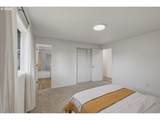 1874 Cedarcrest Dr - Photo 16