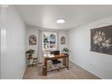 1874 Cedarcrest Dr - Photo 21