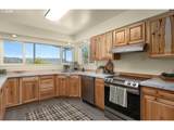 1402 Lookingglass Rd - Photo 9