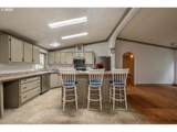 93356 Oakway Rd - Photo 16