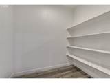 2123 Colby Ln - Photo 18