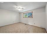 742 Oregon Way - Photo 12