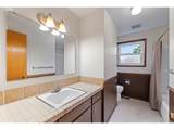742 Oregon Way - Photo 14
