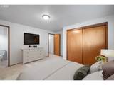 742 Oregon Way - Photo 40