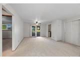 742 Oregon Way - Photo 5