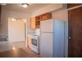 905 Chenoweth Loop - Photo 10