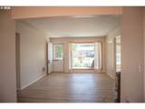 905 Chenoweth Loop - Photo 3
