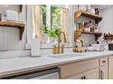 204 Irving St - Photo 14