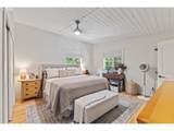 204 Irving St - Photo 26