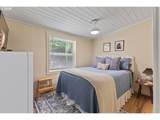 204 Irving St - Photo 32