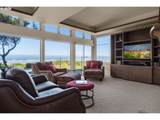 1360 Pacific St - Photo 17