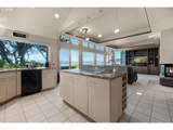1360 Pacific St - Photo 29