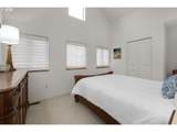 1360 Pacific St - Photo 45