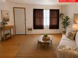 746 Lee St - Photo 4