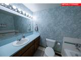 2883 Spruce St - Photo 11