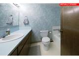 2883 Spruce St - Photo 12