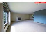 2883 Spruce St - Photo 3