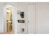1811 Couch St - Photo 19