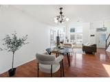 760 Justin St - Photo 11