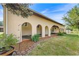 30703 Railroad Ave - Photo 2