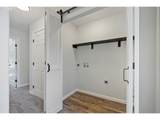 135 Breezee Way - Photo 23