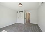 135 Breezee Way - Photo 25